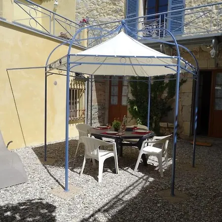 Rdc Avec Terrasse Privee דירה